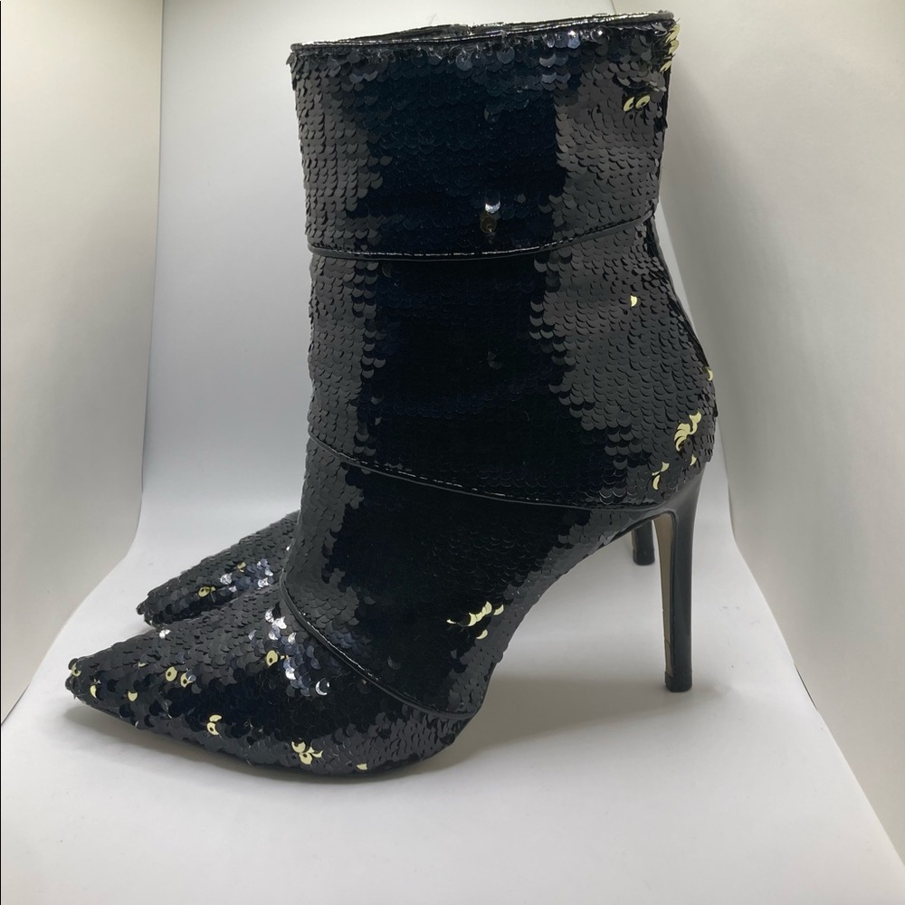 Ava & Aiden Sequence Point Toe Boots